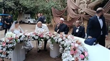 شجرة عمرها 1400 عام تشهد على زواج حاتم صلاح داخل حديقة قصر محمد علي بالمنيل 1